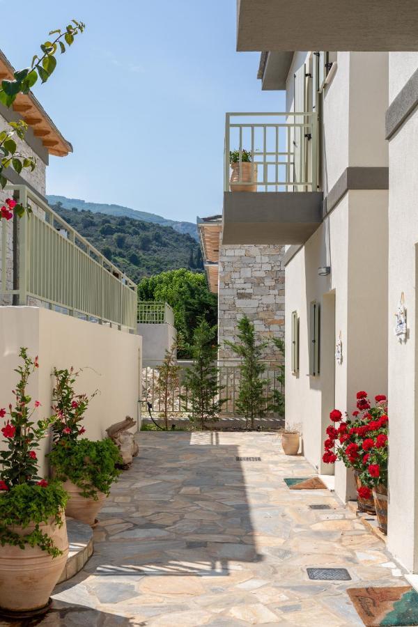 Sea And Sun Luxury Pools' Villas ホレフト エクステリア 写真