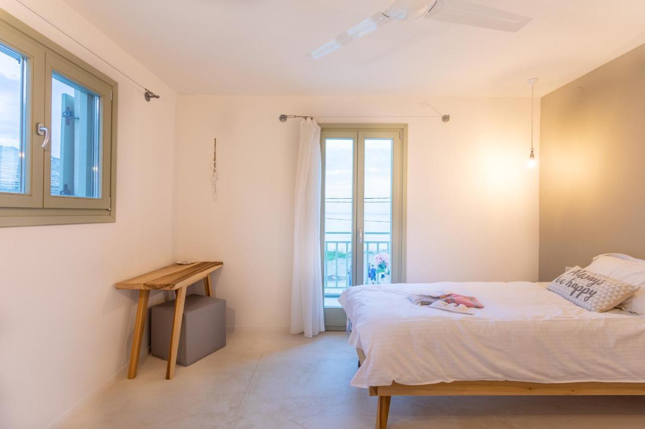 Sea And Sun Luxury Pools' Villas ホレフト エクステリア 写真