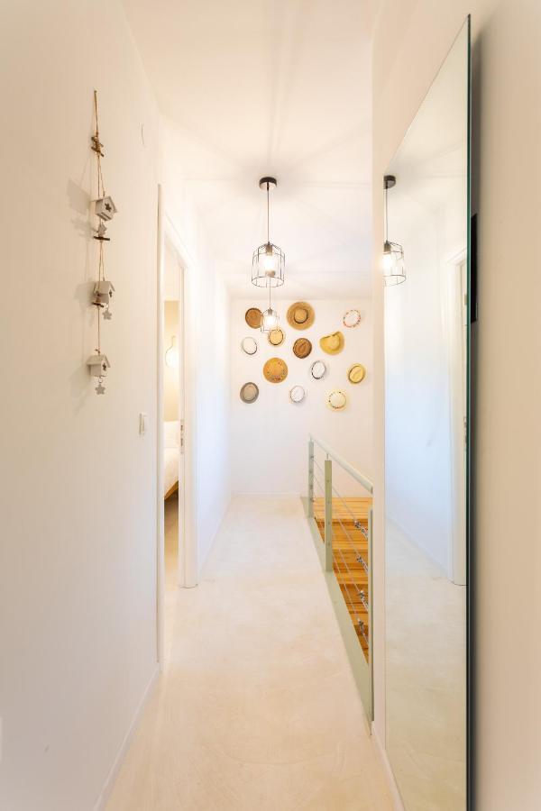 Sea And Sun Luxury Pools' Villas ホレフト エクステリア 写真