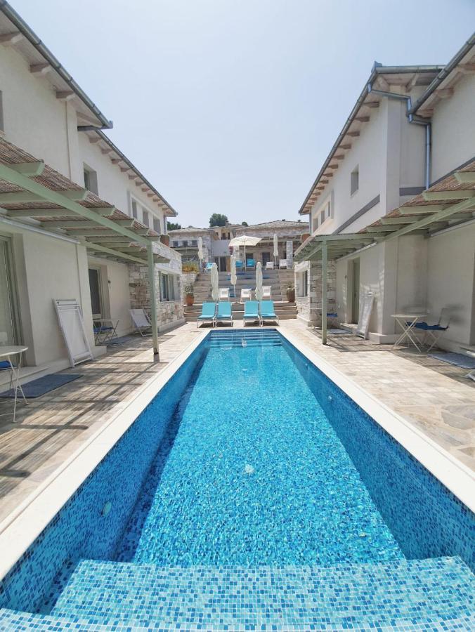 Sea And Sun Luxury Pools' Villas ホレフト エクステリア 写真